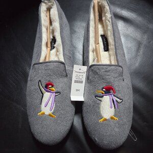 TalbotsEmbroidered Penguin Slippers Gray Women’s 9m